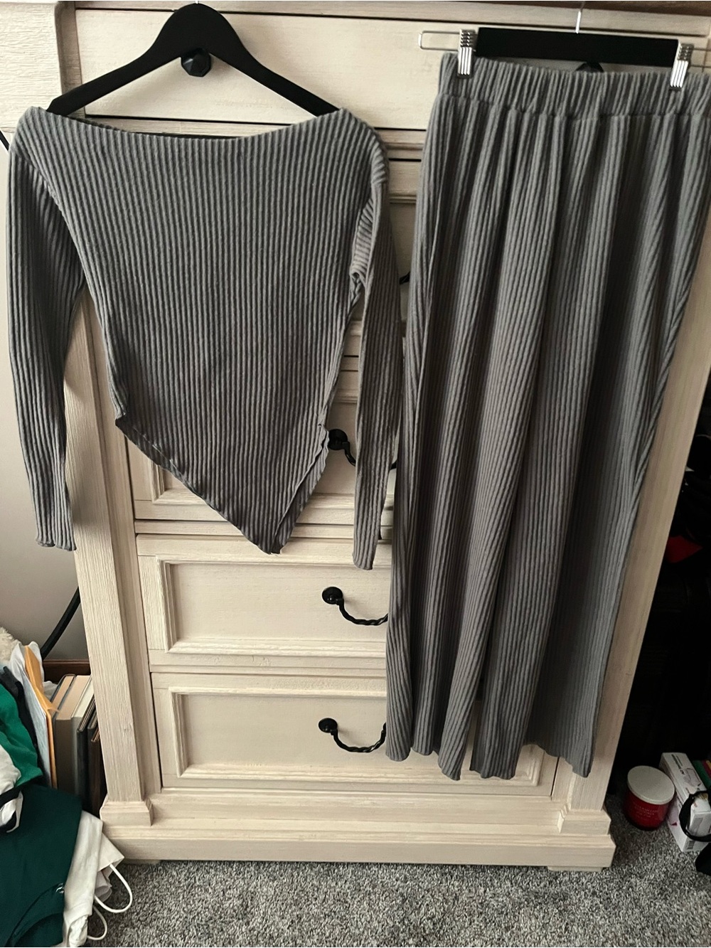 Ribbed Gray Women’s Loungewear
